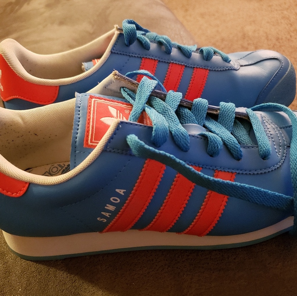 Womens shoes